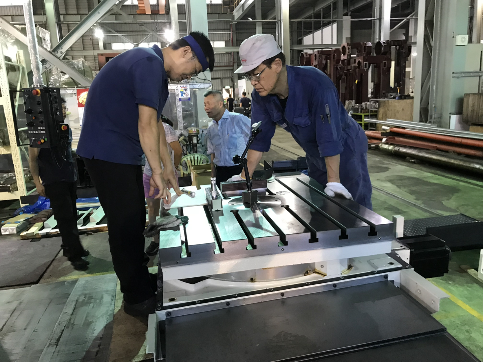 machining-center-installation-06-adjustment-liangzhong-img_9464.jpg
